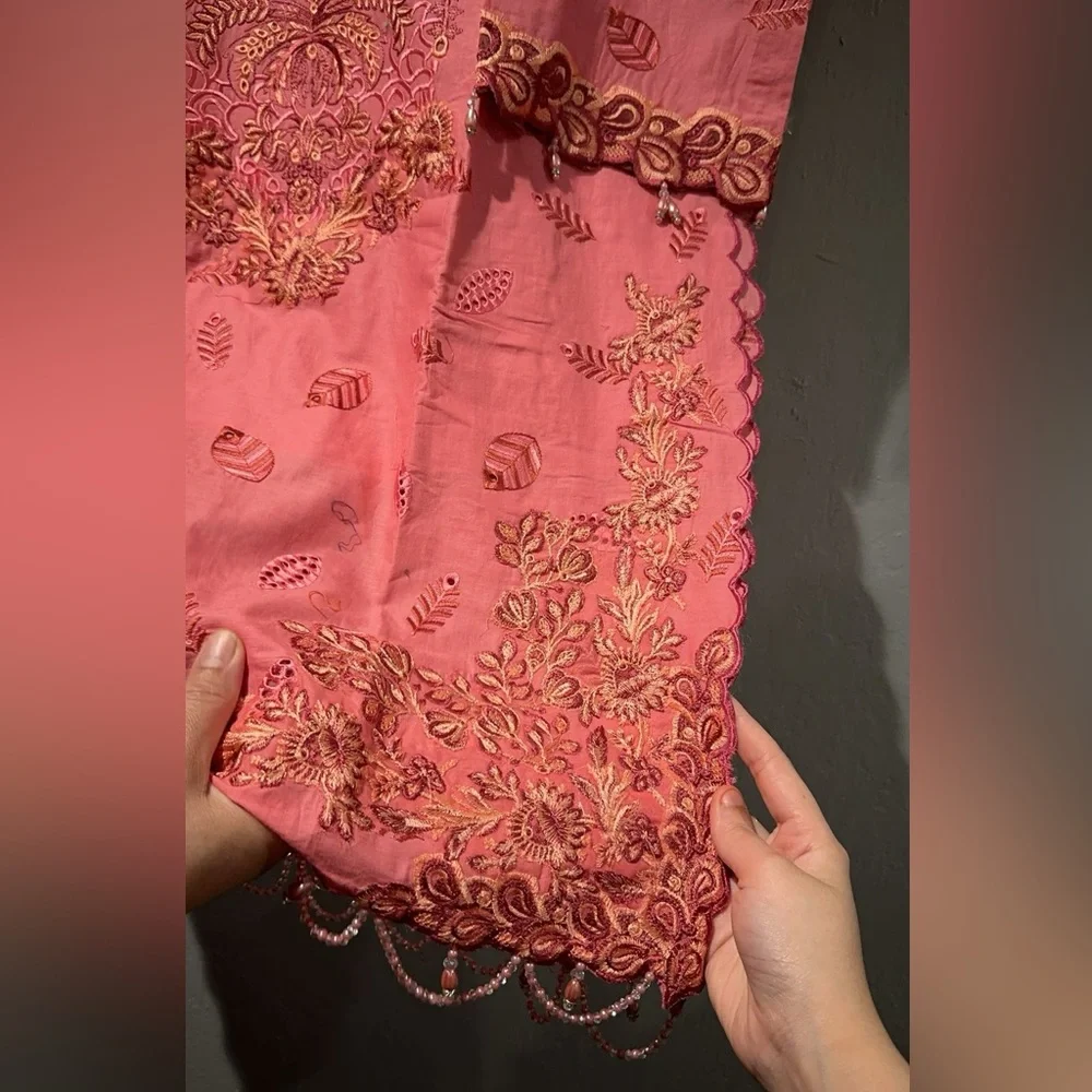 Pakistani dresses - Picture 1 of 11